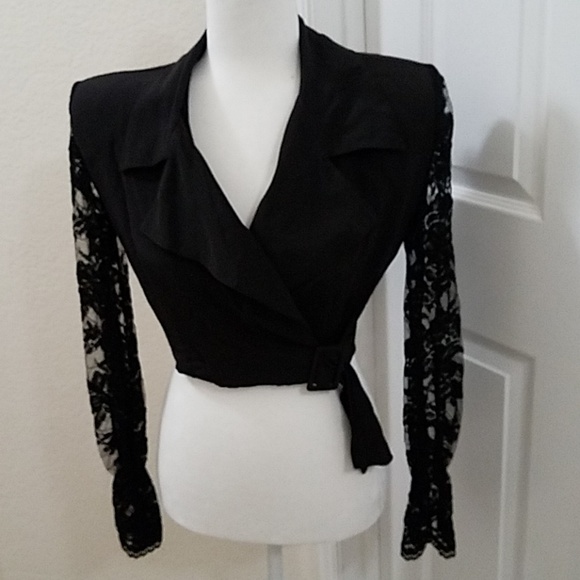 Francine Browner Jackets & Blazers - 📸Vintage Little Black Jacket